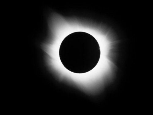 Fond d'&eacute;cran Eclipse