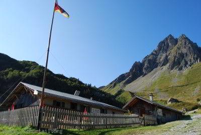 refuge de la Balme